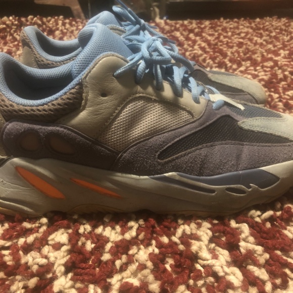 Shoes - Picture 3 of 3